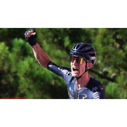 Eddie Dunbar triumphiert bei einem Bergduell mit einem entscheidenden Antritt im Finale Die 19. Eddie Dunbar triumphiert bei einem Bergduell mit einem entscheidenden Antritt im Finale Die 19.
